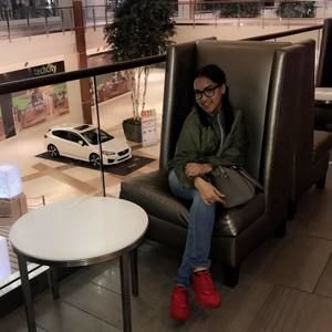 Meet your Posher, Alondra